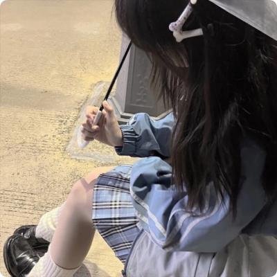 伴娘先拜堂